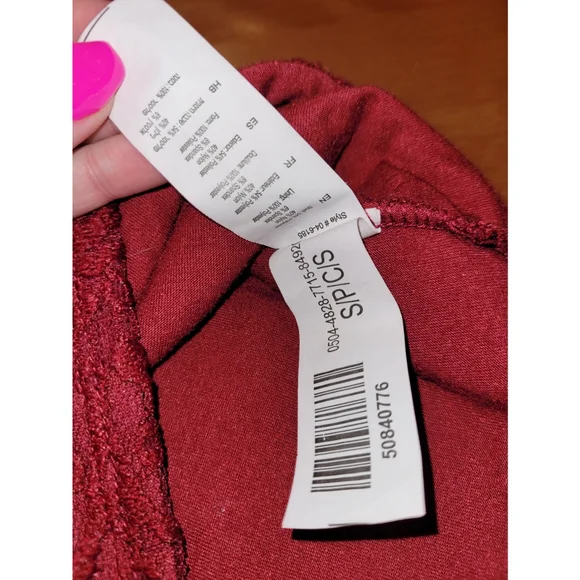 Crop top - Picture 2 of 2